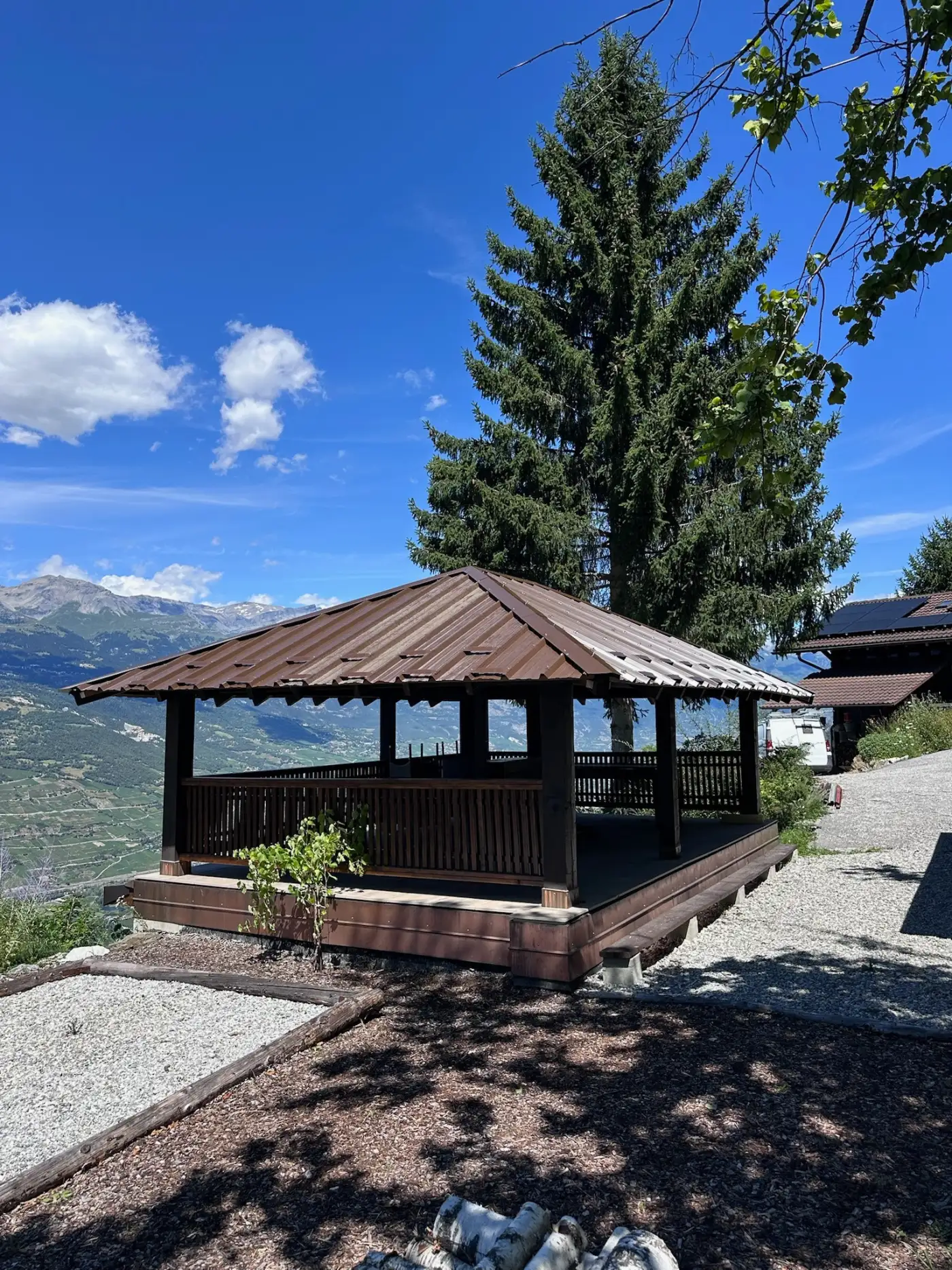 Chantier réalisé par RT Toiture Sàrl en Valais
