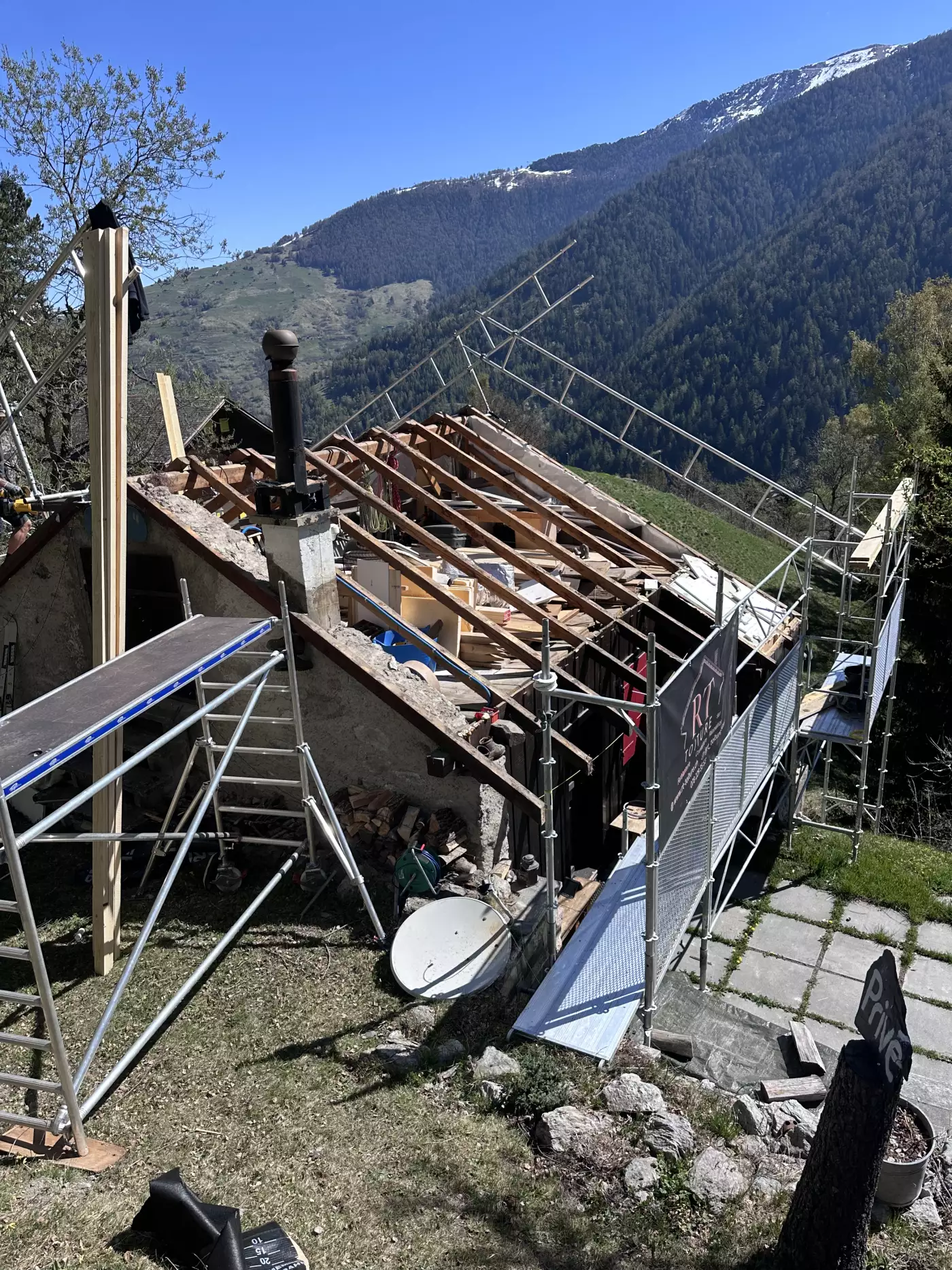 Chantier réalisé par RT Toiture Sàrl en Valais